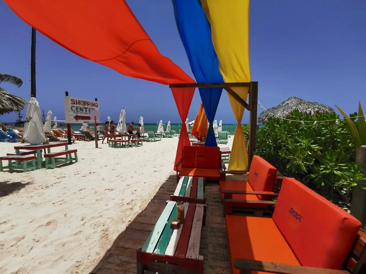 Coral Studios Playa Los Corales - Beach Club And Spa Hotel
